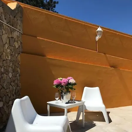 Casa Da Encosta Na Villa *