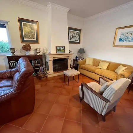 Casa Da Encosta Na